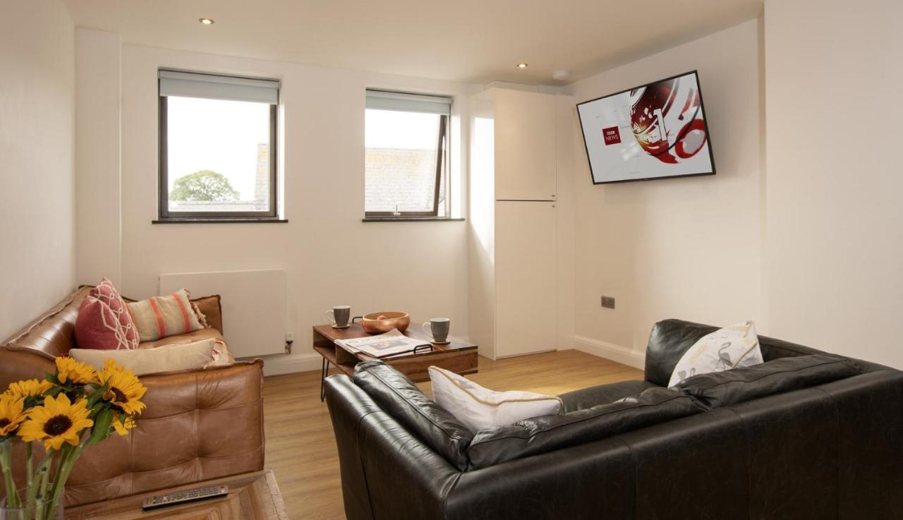 No 1 Wood Street Apartment Swindon Exterior foto