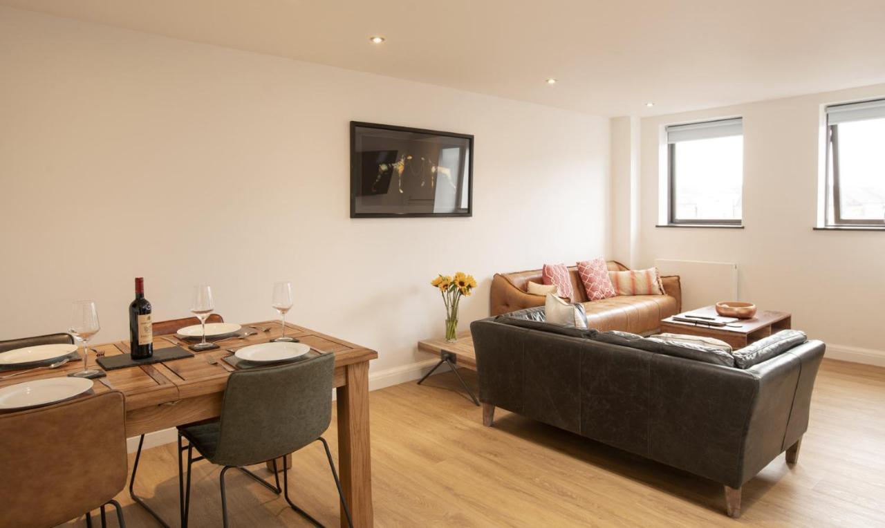 No 1 Wood Street Apartment Swindon Exterior foto